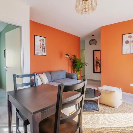Stunning 2-Bedrooms Apartment In The Heart Of Атина Екстериор снимка