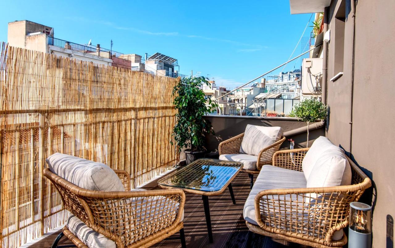Stunning 2-Bedrooms Apartment In The Heart Of Атина Екстериор снимка