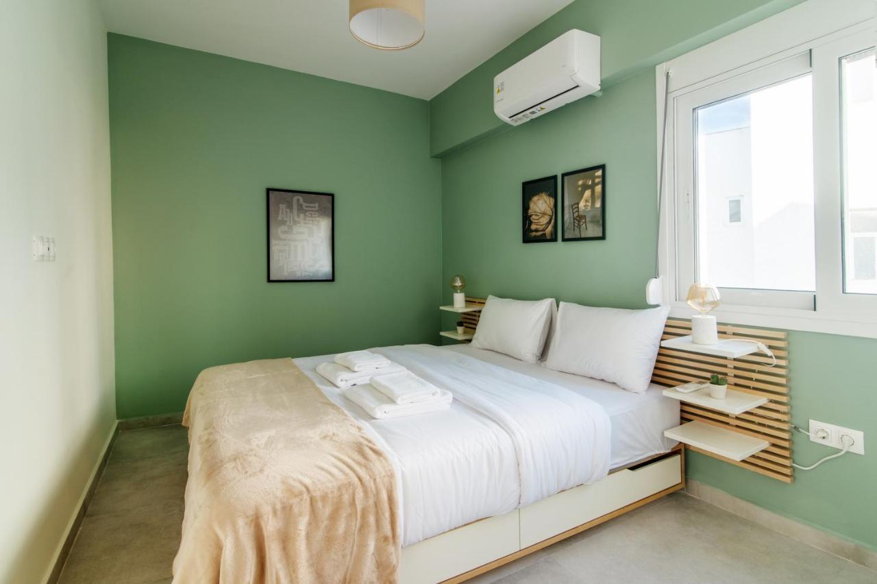 Stunning 2-Bedrooms Apartment In The Heart Of Атина Екстериор снимка