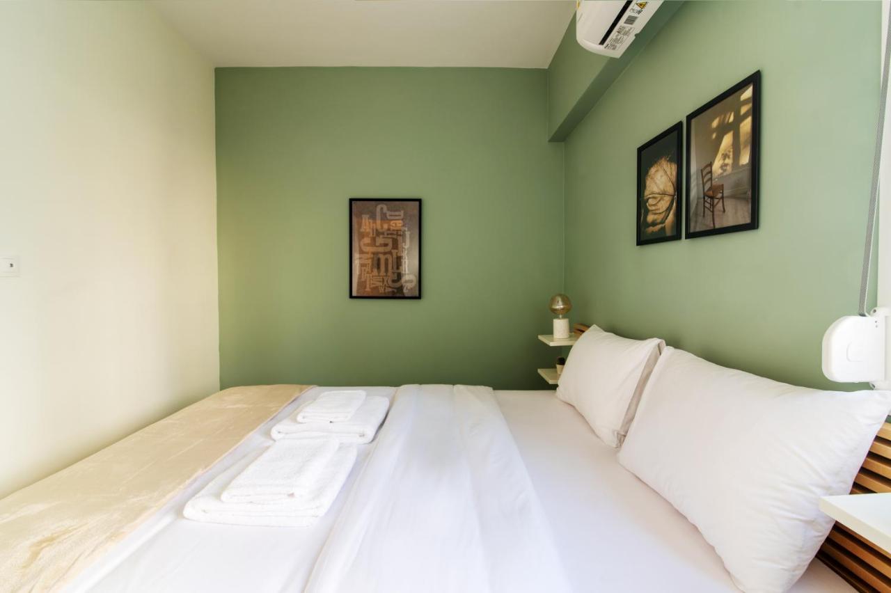Stunning 2-Bedrooms Apartment In The Heart Of Атина Екстериор снимка